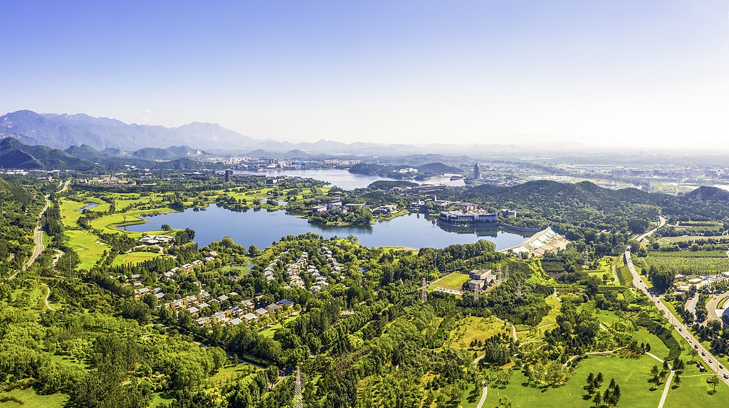 1732894679884025921.jpg 1.jpg